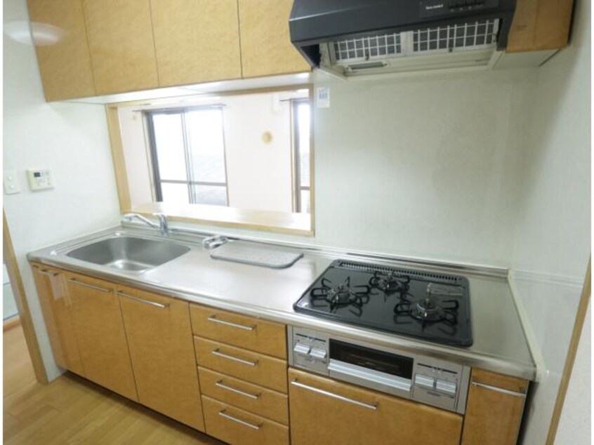  近鉄けいはんな線/学研北生駒駅 バス7分松陽台２丁目下車:停歩4分 3階 築23年