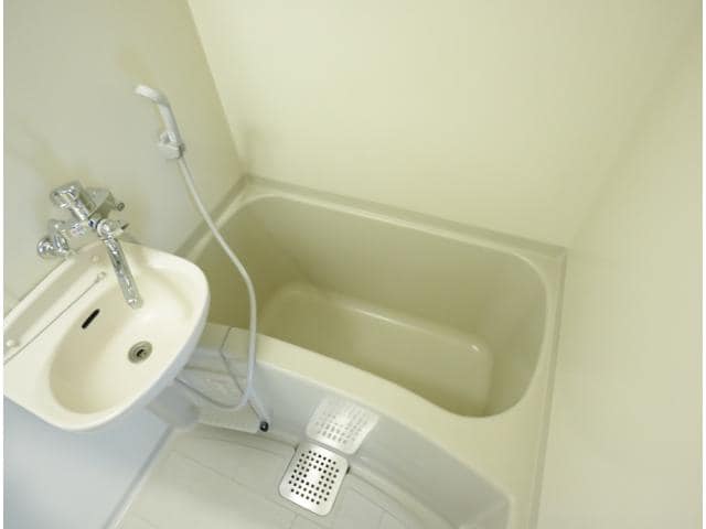  近鉄難波線・奈良線/学園前駅 徒歩8分 2階 築32年