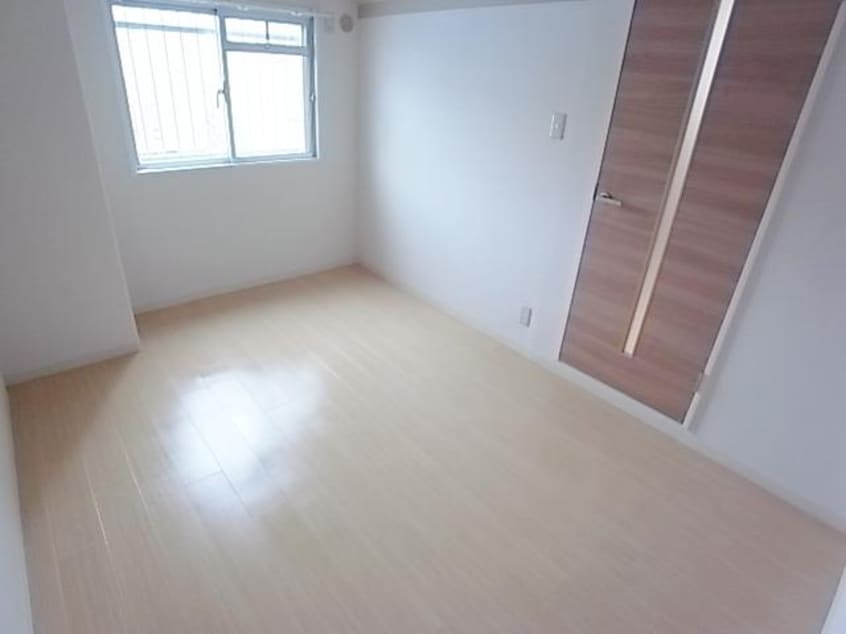  近鉄難波線・奈良線/富雄駅 徒歩2分 5階 築38年