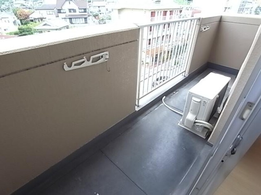  近鉄難波線・奈良線/富雄駅 徒歩2分 5階 築38年