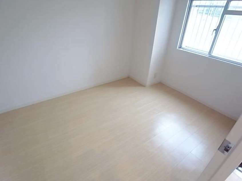  近鉄難波線・奈良線/富雄駅 徒歩2分 5階 築38年