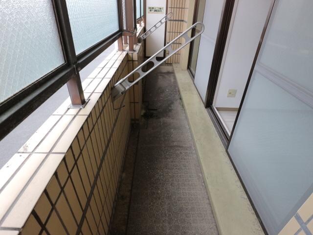  近鉄けいはんな線/学研北生駒駅 徒歩3分 2階 築33年