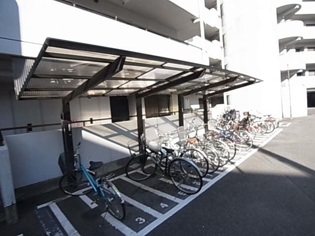  近鉄難波線・奈良線/富雄駅 徒歩1分 6階 築30年