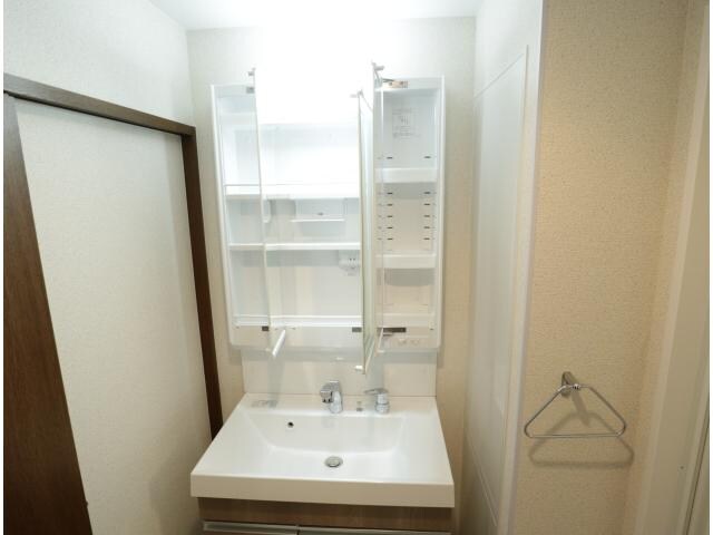  近鉄難波線・奈良線/学園前駅 徒歩13分 2階 築22年