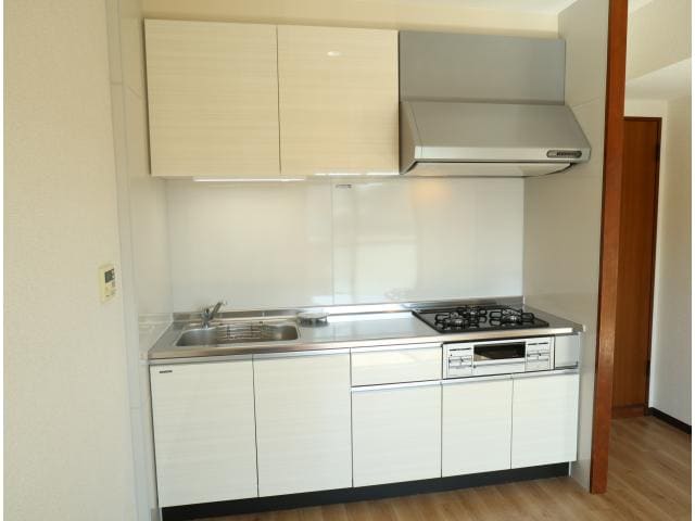  近鉄難波線・奈良線/富雄駅 徒歩15分 2階 築29年