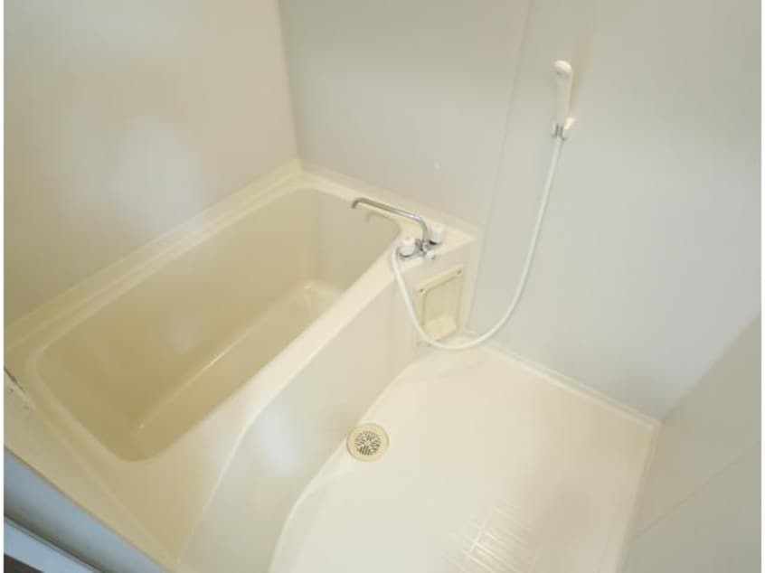  近鉄難波線・奈良線/富雄駅 徒歩15分 2階 築29年