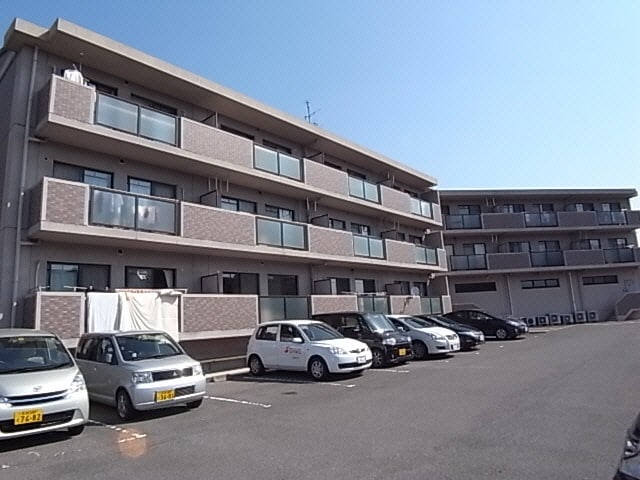  近鉄難波線・奈良線/富雄駅 徒歩15分 2階 築29年