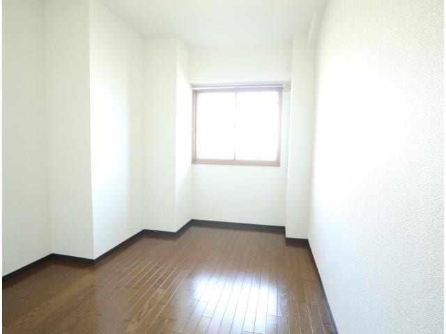  近鉄難波線・奈良線/富雄駅 徒歩15分 2階 築29年