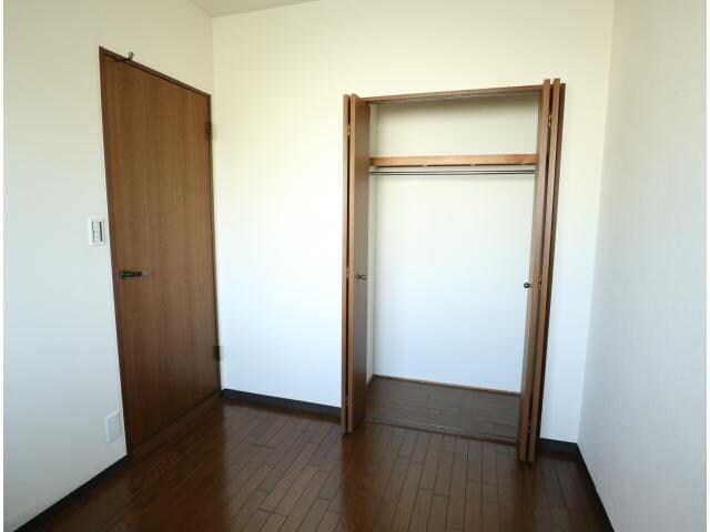  近鉄難波線・奈良線/富雄駅 徒歩15分 2階 築29年