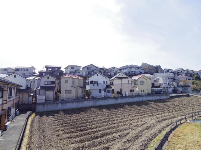  近鉄難波線・奈良線/学園前駅 徒歩16分 2階 築29年