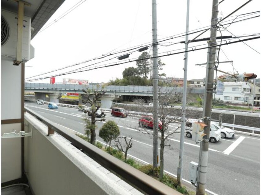  近鉄難波線・奈良線/富雄駅 徒歩10分 2階 築27年