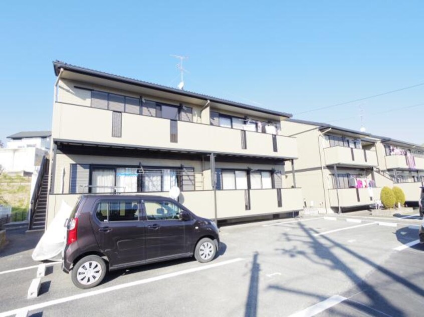  近鉄難波線・奈良線/学園前駅 バス9分朝日町1丁目下車:停歩4分 1階 築27年