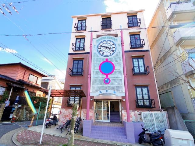  近鉄難波線・奈良線/富雄駅 徒歩10分 3階 築24年