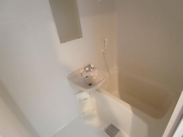  近鉄難波線・奈良線/富雄駅 徒歩10分 1階 築24年