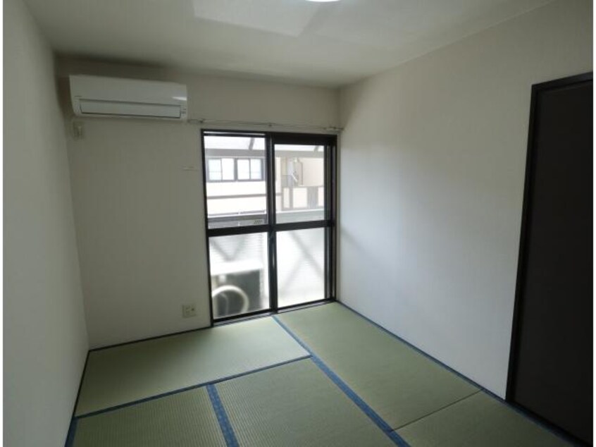 近鉄難波線・奈良線/学園前駅 徒歩15分 2階 築31年