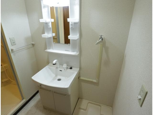  近鉄難波線・奈良線/学園前駅 徒歩8分 3階 築24年