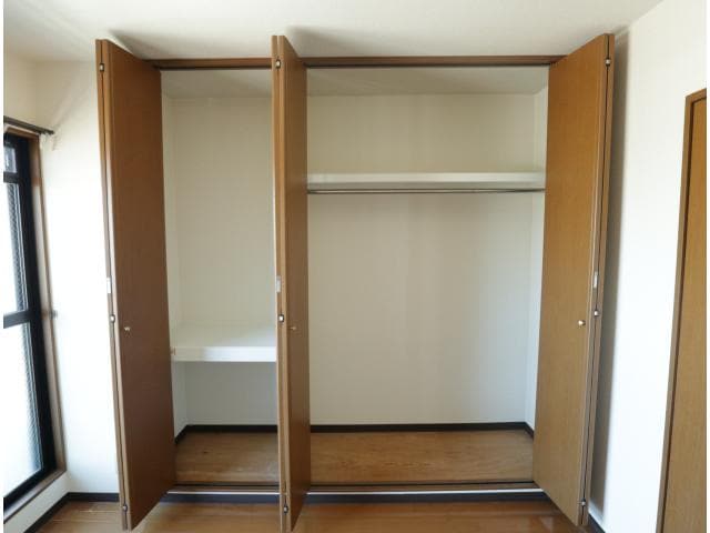  近鉄難波線・奈良線/学園前駅 徒歩8分 3階 築24年