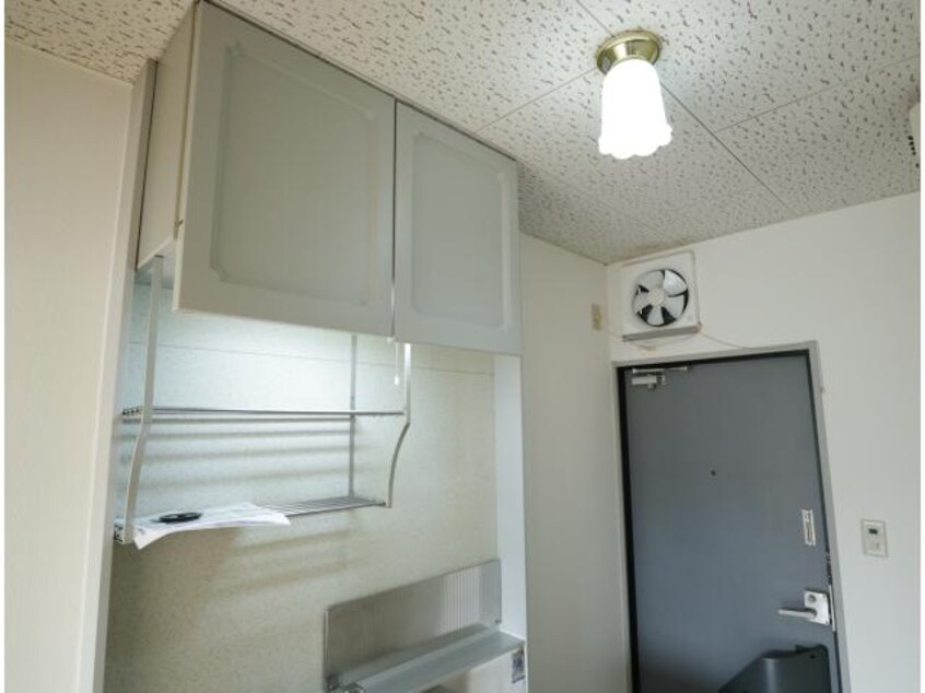  近鉄難波線・奈良線/富雄駅 徒歩3分 2階 築32年