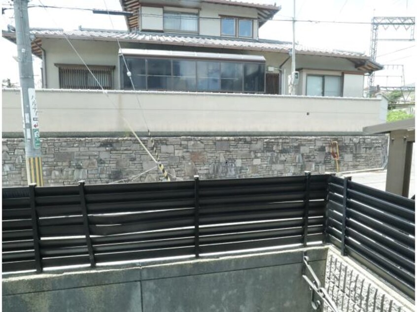  近鉄難波線・奈良線/富雄駅 徒歩3分 1階 築32年