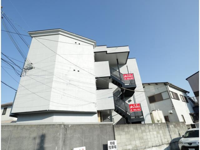  近鉄難波線・奈良線/富雄駅 徒歩7分 2階 築32年