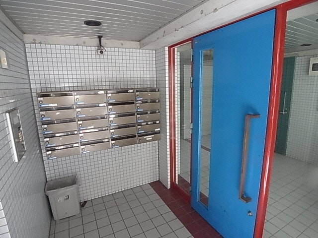  近鉄難波線・奈良線/富雄駅 徒歩9分 2階 築35年