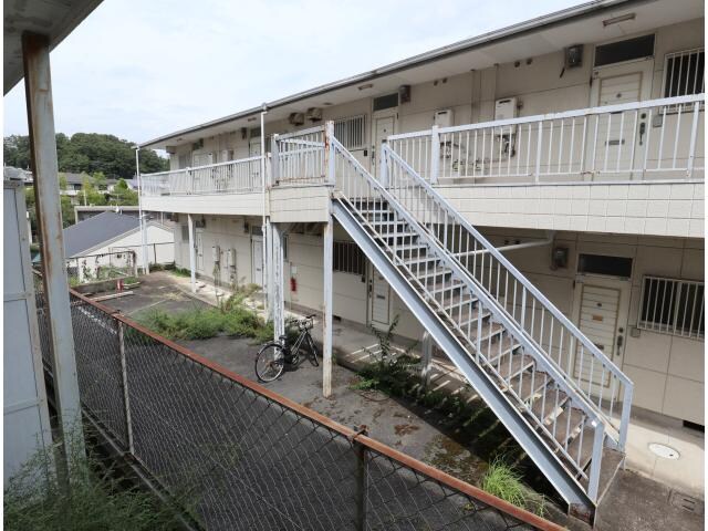  近鉄難波線・奈良線/学園前駅 徒歩14分 2階 築35年