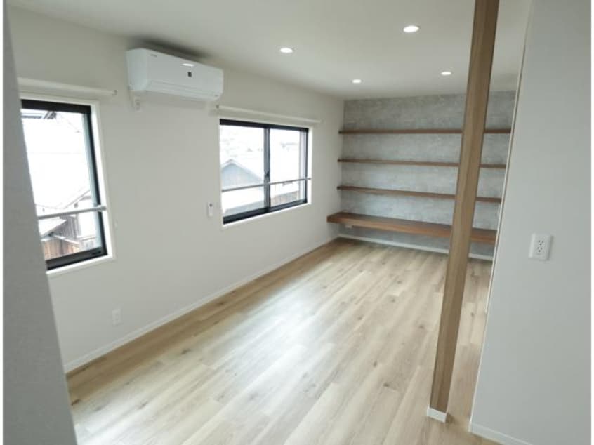  近鉄難波線・奈良線/学園前駅 徒歩15分 2階 築32年