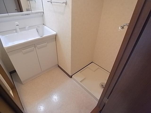  近鉄難波線・奈良線/富雄駅 徒歩9分 3階 築21年