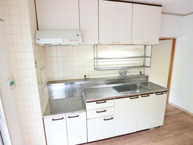  近鉄難波線・奈良線/菖蒲池駅 徒歩5分 3階 築35年