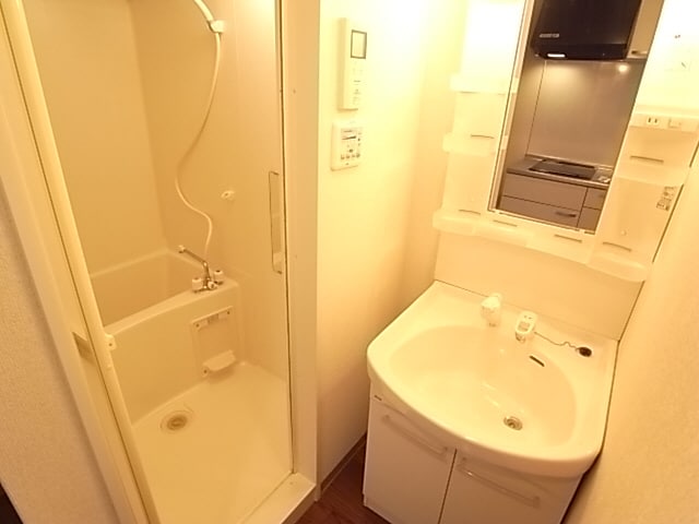  近鉄難波線・奈良線/富雄駅 徒歩5分 2階 築20年