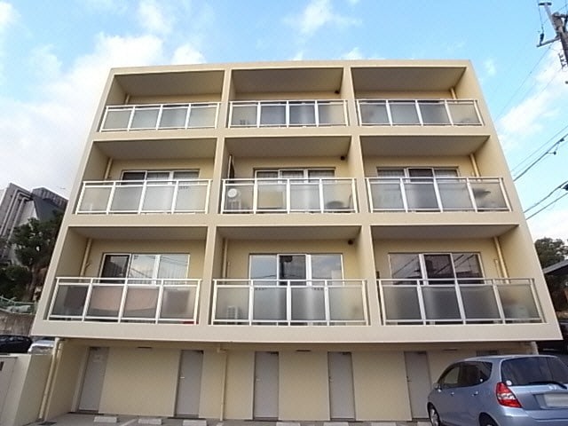  近鉄難波線・奈良線/学園前駅 徒歩19分 1階 築20年