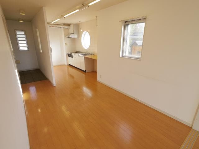  近鉄難波線・奈良線/学園前駅 徒歩19分 1階 築20年