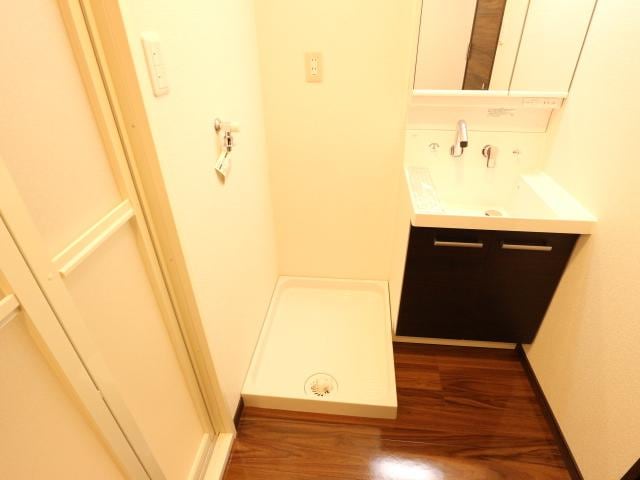  近鉄難波線・奈良線/菖蒲池駅 徒歩3分 1階 築41年