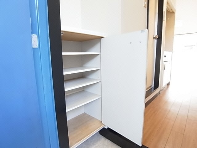  近鉄難波線・奈良線/富雄駅 徒歩4分 1階 築36年