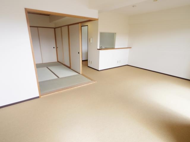  近鉄難波線・奈良線/富雄駅 徒歩1分 5階 築31年