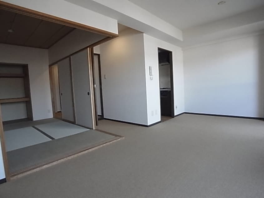  近鉄難波線・奈良線/富雄駅 徒歩1分 7階 築31年