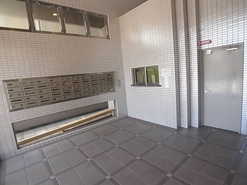  近鉄難波線・奈良線/富雄駅 徒歩1分 7階 築31年