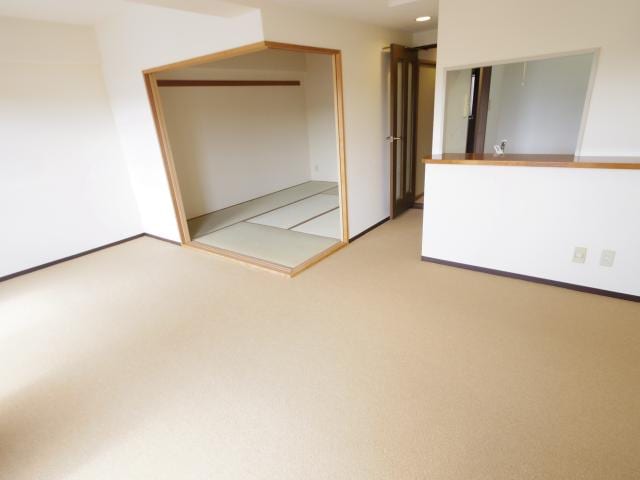  近鉄難波線・奈良線/富雄駅 徒歩1分 7階 築31年