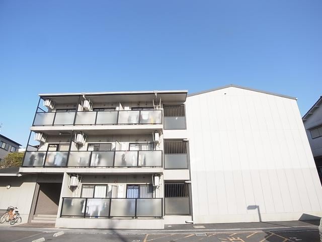  近鉄難波線・奈良線/富雄駅 徒歩8分 3階 築25年