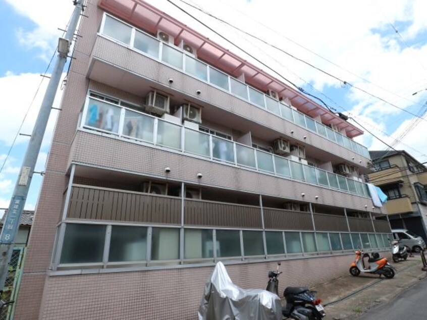  近鉄難波線・奈良線/富雄駅 徒歩3分 1階 築32年