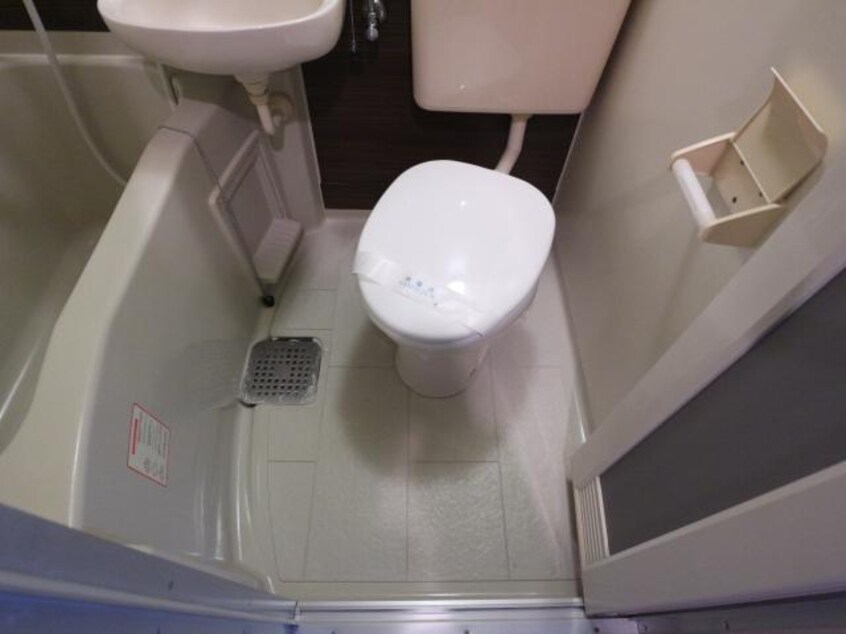  近鉄難波線・奈良線/富雄駅 徒歩3分 1階 築32年