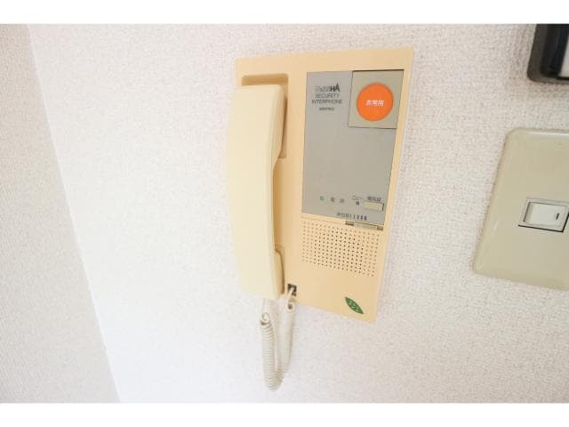  近鉄難波線・奈良線/富雄駅 徒歩3分 2階 築32年