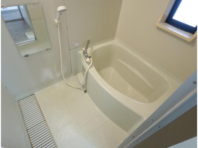  近鉄難波線・奈良線/学園前駅 バス12分松陽台2丁目下車:停歩3分 2階 築28年