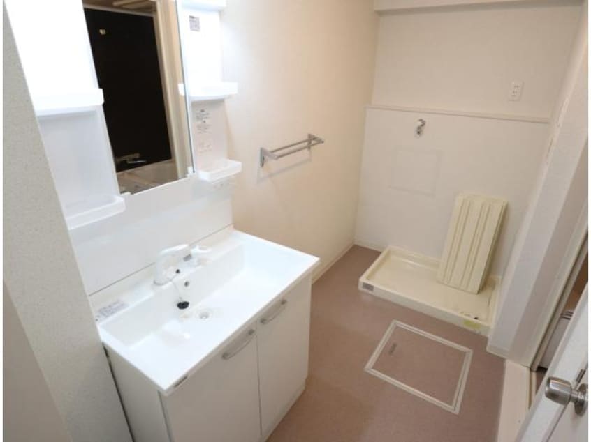  近鉄けいはんな線/学研奈良登美ケ丘駅 徒歩20分 1階 築35年