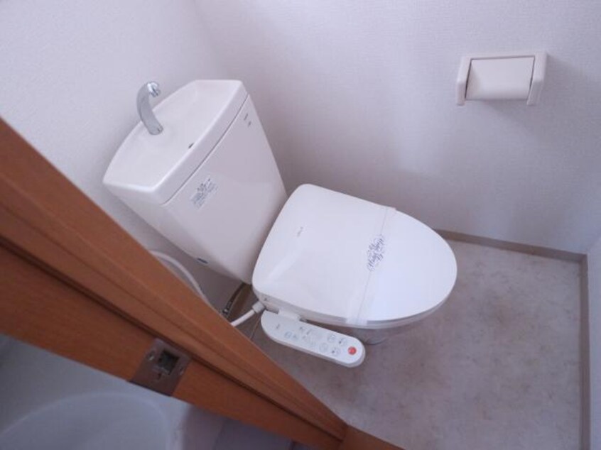  近鉄難波線・奈良線/富雄駅 徒歩4分 1階 築18年