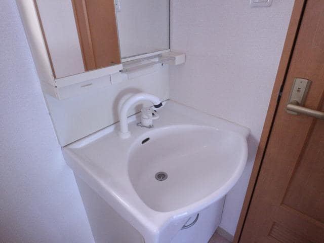  近鉄難波線・奈良線/富雄駅 徒歩4分 1階 築18年