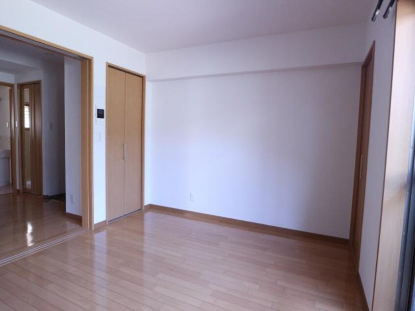  近鉄難波線・奈良線/富雄駅 徒歩4分 1階 築18年