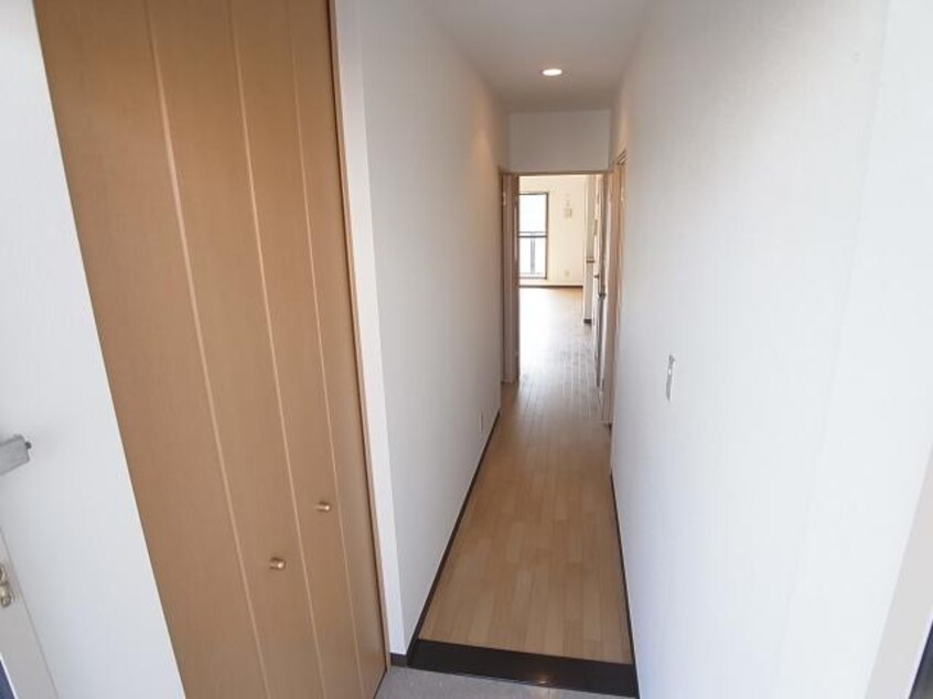  近鉄難波線・奈良線/富雄駅 徒歩10分 2階 築18年