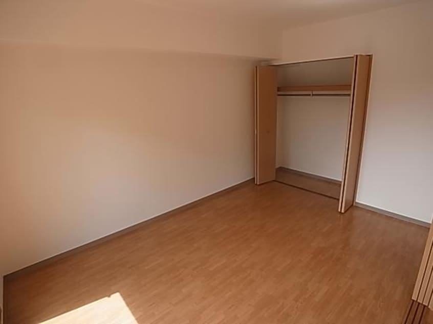  近鉄難波線・奈良線/富雄駅 徒歩10分 2階 築18年