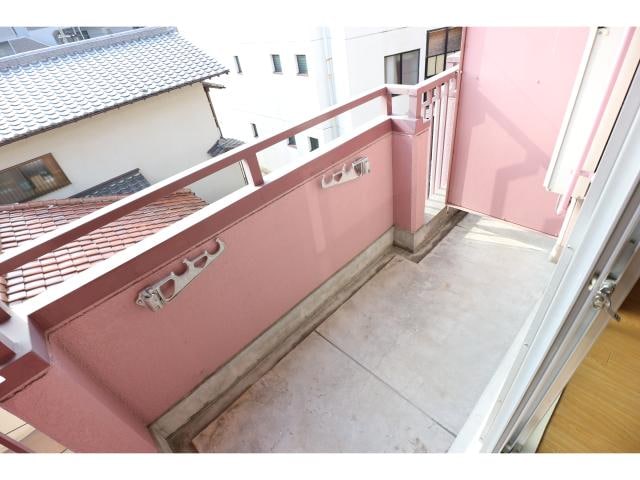  近鉄難波線・奈良線/学園前駅 徒歩8分 2階 築41年